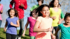 Why students form close-knit groups in schools