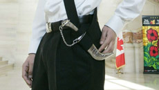 Sikhs allowed to carry kirpans in Canadian missions