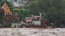 14 killed in landside in Rajouri, thousands flee homes in flood-ravaged Kashmir