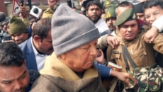 Lalu Prasad Yadav returns home from ED office after 10 hours questioning