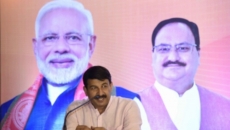 BJP MP Manoj Tiwari hit by water canon, hospitalised