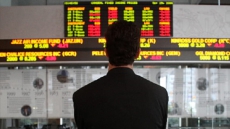 Retirees, Savers Should Stick To Financial Plan Despite Market Fall, Experts Say