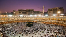 Saudi Arabia plans to increase capacity of Mecca's Grand Mosque