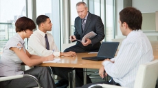 Men out-talk women in large settings