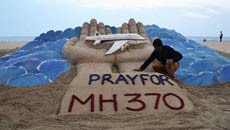 Suspected MH 370 Debris Found On Mauritius Coast