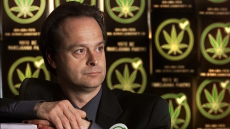 'Prince Of Pot' Returns To Welcome By Hundreds Gathered In Vancouver