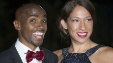 Rio Gold Medal Winner Mo Farah Subject To Racist Abuse By Delta Airlines