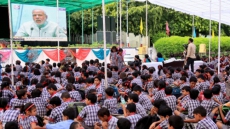 Modi reaches out to 500-million-plus audience on Teachers' Day