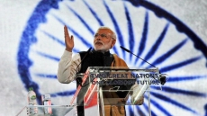 Watch: Narendra Modi Hard Sells Brand India To British Indians At Wembley Stadium