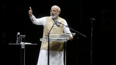 Shashi Tharoor’s Chaiwala Comment Is PM Modi’s Fresh Ammo, Hits At Rahul Gandhi