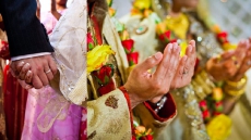 Hindu Boys Form Human Chain To Escort Muslim ‘Baraat’ In Violence-affected Kanpur