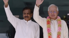 Hindus In Malaysia Slam Cleric's Views On Garlanding PM Najib Razak