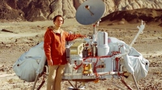 'I Saw Humans On Mars In 1979': Ex-NASA Employee