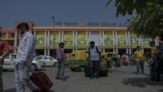 India cautiously starts to open up as virus cases decline