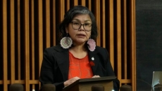 Nunavut MP Lori Idlout crosses floor from NDP to Liberals