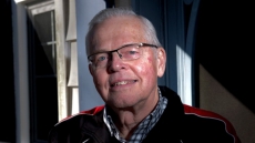 Older Canadians forgoing retirement, working through golden years: census