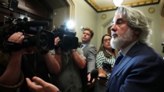 Canadian government drops ads on Facebook, Instagram as Meta promises to block news