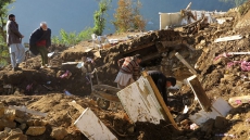 Pakistan's death toll from earthquake rises to 272