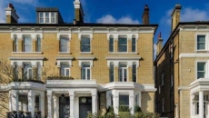 The late Prince Victor Albert Jai Dalip Singh's mansion is up for sale in England. 