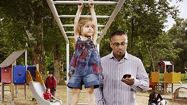 Fix Low Incomes Among Family Class Immigrants To Help Canada's Economy: Study