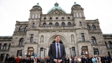 Pause of Indigenous rights act won't be confidence vote, B.C. election prospect fades