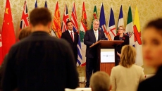 Jobs, not human rights, focus of Chinese trade mission: Couillard