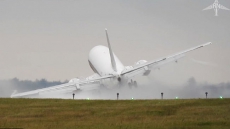 VIDEO: This Boeing Plane's Shaky Landing Amid Crosswinds Will Give You Goosebumps