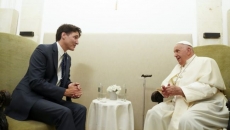 Pope Francis meets with Trudeau, warns leaders to approach AI responsibly