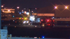 2 Porter Airlines flights diverted Sunday due to smoke inside aircraft