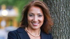 PREET DIDBAL Becomes 1st Sikh Woman Mayor Of USA City