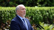 Out of province plates? Take bus: B.C. premier