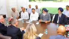 Badal Urges NRIs To Open Schools In Punjab