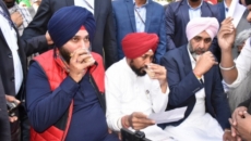 Punjab CM stops unscheduled, interacts with auto-rickshaw drivers