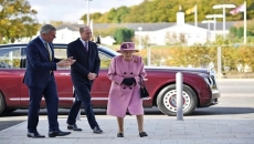 Out and about again: Queen Elizabeth in visit with William