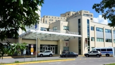 Quebec COVID-19 patients getting younger: experts