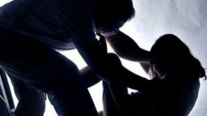 Canadian Gets Jail Time For Biting 14-yr-Old Girl At Green Day Concert