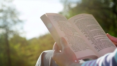 People Who Read Books May Live Longer