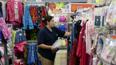 Waiting For Work: Canadian Retail Workers Face Volatility Of On-Call Shifts