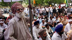 US court reserves ruling in 1984 riots case