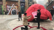 WATCH: Chinese Man Proposes To Girlfriend With '33-Tonne Meteorite'