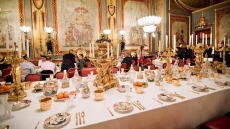 How To Dine A La Royalty