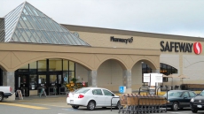 Safeway Urges Consumers In Five Provinces To Throw Out Cooked Chicken Wings