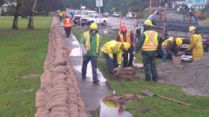 Vancouver Places 30,000 Sandbags Along Waterfront In Anticipation Of King Tide