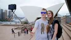 Sydney Opera House Bans Selfie Sticks
