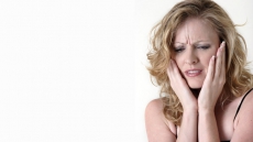 Serotonin can reduce sensitivity to pain