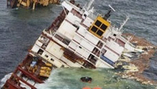 Ferry with over 250 sinks in Bangladesh, many missing