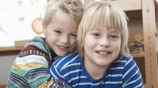 Sibling support boosts altruism in boys