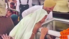 Punjab CM meets slain singer Moosewala's parents, expresses grief