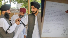Sikhs In Pakistan Allege Govt Official Trying To Convert Them To Islam