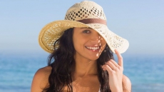 Here's Why You Should Apply Sunscreen Indoors Too